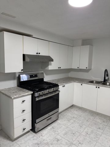 71 Links Road - Photo 2