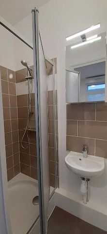 Location Appartement 1 pièce 11m² TOURS 37000 - Photo 3