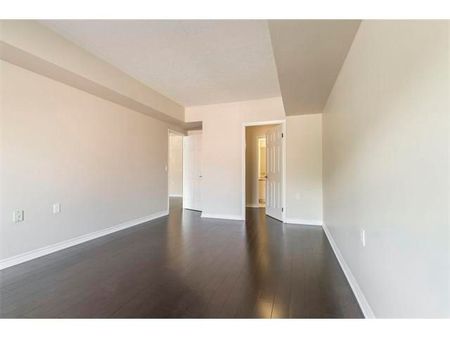 For Lease - 405 Erb Street Unit# 305, Waterloo, Ontario - Photo 4