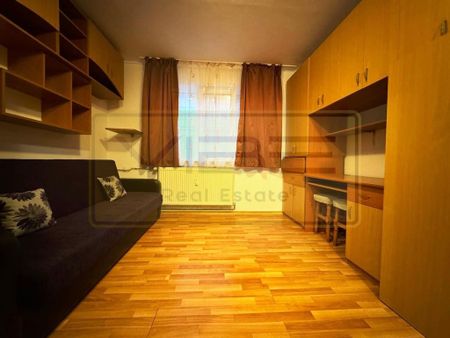 Garsoniera Piata Nicolina Podu Ros - Fotografie 5