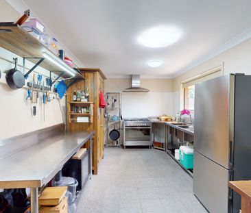 Quiet Street, Big Lifestyle - Photo 5