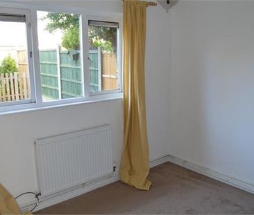 1 bedroom maisonette to rent - Photo 2