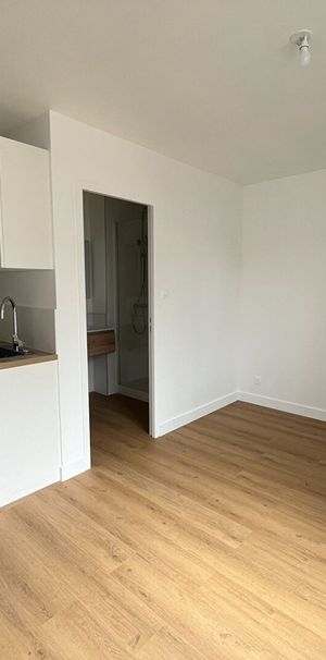 Location Appartement 1 pièce 16m² - Photo 1