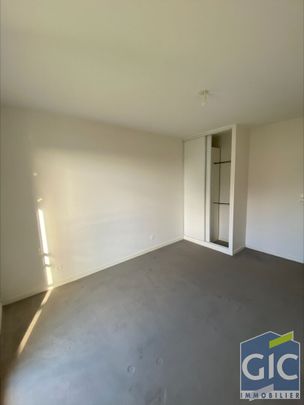 Location Appartement 3 pièces 77m² - Photo 1