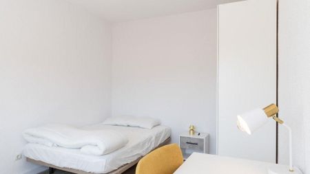 Piso de alquiler en Estación - Parque O'Donnell - Photo 3