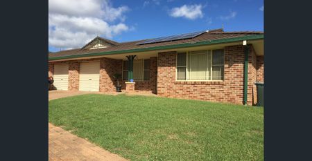 2 Bedroom Duplex - East Dubbo - Photo 4