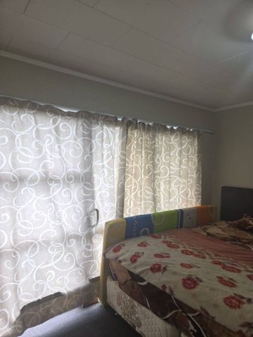Rear Unit in Convenient Location - Papamoa - Photo 5