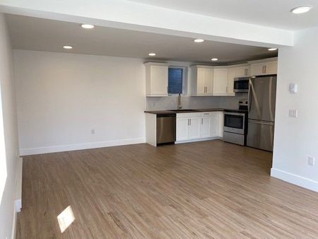 For Lease - 105 Maple Street, Brockton, Ontario - Photo 4