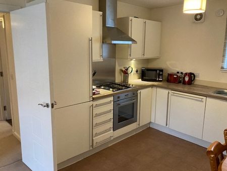 2 bedroom apartment to rent - Photo 4