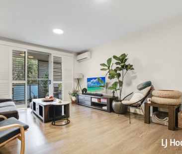 Beautiful 2 Bedroom Unit - Great Location! - Photo 2