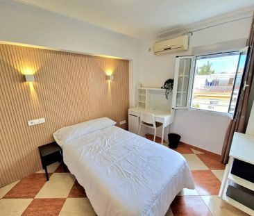 Avenida la Montería, Sevilla, Andalusia 41006 - Photo 1