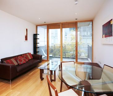 Thomastown House, Spencer Dock, IFSC, Dublin 1, D01 F624 - Photo 2