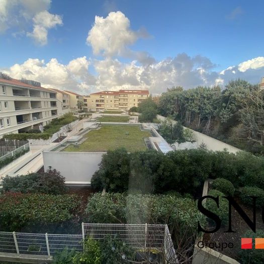 T3 MEUBLE AVEC TERRASSE ET GARAGE DOUBLE - Photo 1