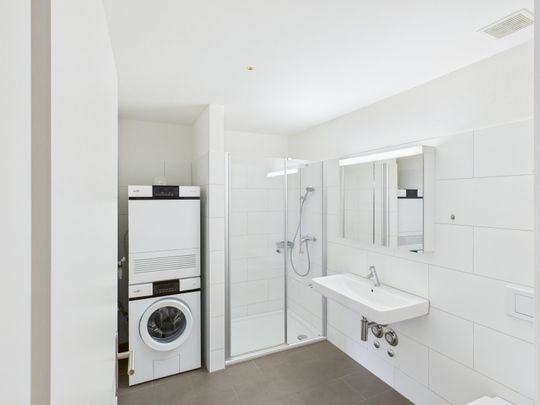 Moderne 2.5-Zimmer-Wohnung mit Loggia im Herzen von Wil - Foto 1