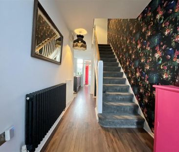 3 bedroom terraced house to rent - Photo 2