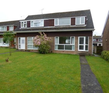 3 bedroom semi-detached house to rent - Photo 1