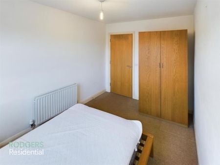 Apt 6, 228 Albertbridge Road, Belfast, BT5 4GW - Photo 2