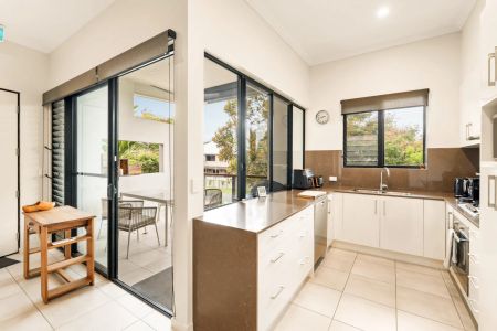 Coastal Sophistication in an Exclusive Boutique Complex - Photo 5