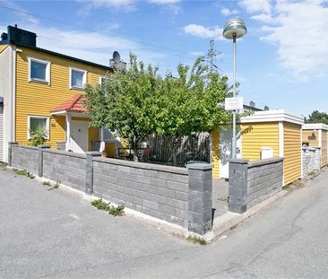 Nämndemannavägen, Norsborg - Foto 1