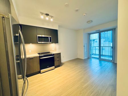 For Lease - 50 Dunfield Avenue Unit# 1616, Toronto, Ontario - Photo 2