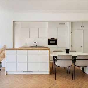 Appartement te huur in Brussel voor € 1.600 met 2 slaapkamers - Photo 3