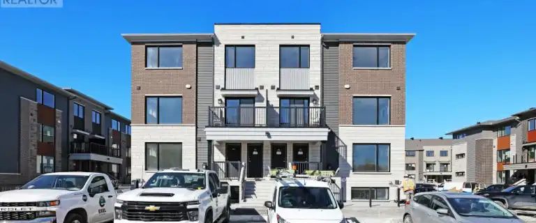 917 CREEKWAY PRIVATE | 917 CREEKWAY PRIVATE, Ottawa - Photo 1