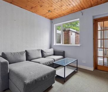 11 Thornhill Parade, Belfast, BT5 7AT - Photo 5
