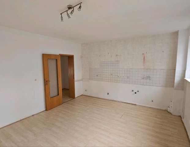 Helle 2 Zimmer 72 qm Wohnung RS.Mitte zu vermieten - Photo 1