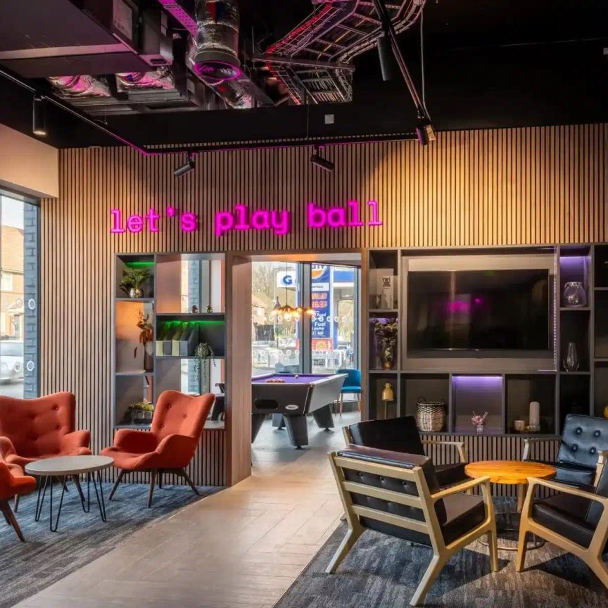 Bronze Studio Plus - Photo 1