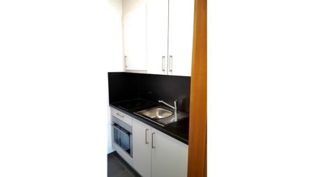 CHF 1290.- / Erster Monat in Basel - Spalen, möbliert - Photo 2