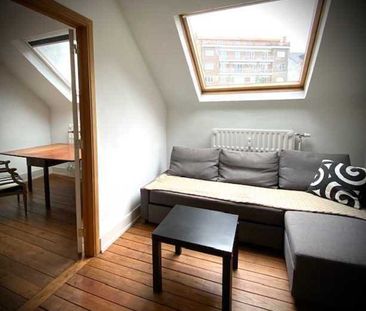 Flat in charming house - for rent - Photo 1