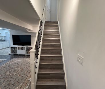 For Lease - 238 Glenway Circle Unit# Basement, Newmarket, Ontario - Photo 1