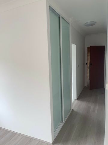 Renovated apartment In Prime Location - Photo 4