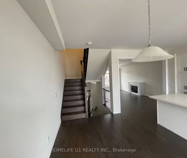 For Lease - 16 Morrison Crescent, Whitby, Ontario - Photo 5