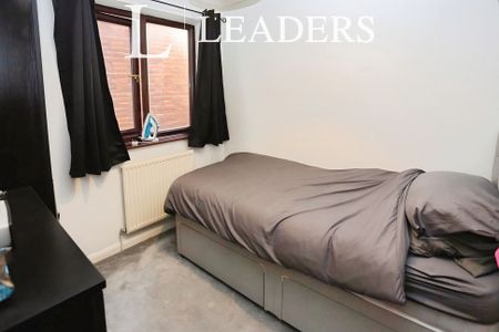 2 bedroom apartment to rent Victoria House, 22-24 Victoria Street, Felixstowe, IP11 - Photo 3