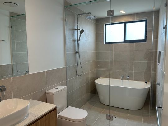 Brand New 4 Bedroom Homes - Photo 1