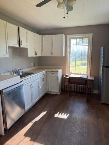 For Lease - 8948 Heritage Road, Brampton, Ontario - Photo 4