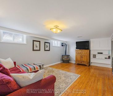 For Lease - 37 Foreht Crescent Unit# Basement unit, Aurora, Ontario - Photo 2