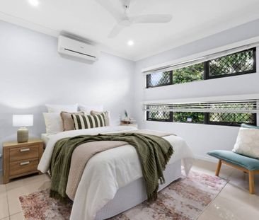 MODERN STYLED FAMILY HOME - Photo 5