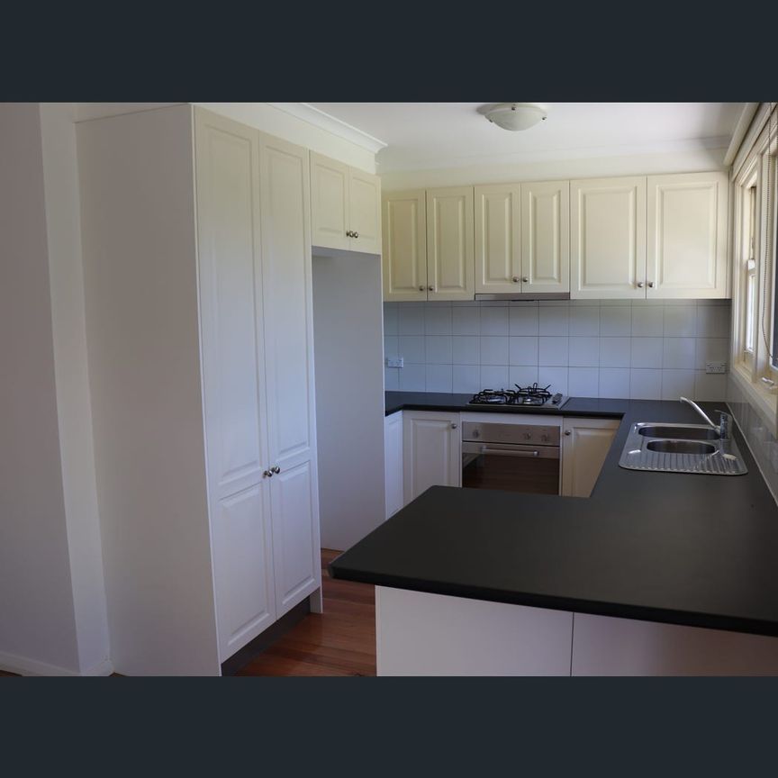 2 Baranbali Drive, Vermont South, Vic 3133 - Photo 1