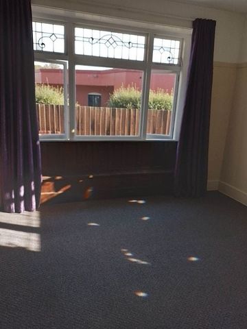 1 Bedroom Flat in Richmond - Photo 4
