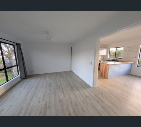 2/33 Pacific Street, Corindi Beach, NSW 2456 - Photo 2