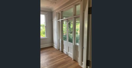 Light-filled 2-bedroom Affordable Housing Apartment in Bondi Junction - Photo 2