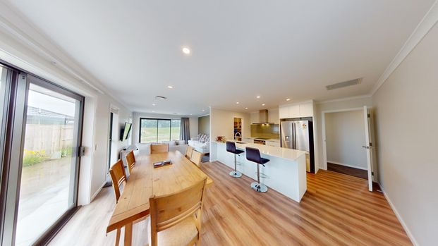 Fitzherbert - 4 Bedrooms - Photo 1