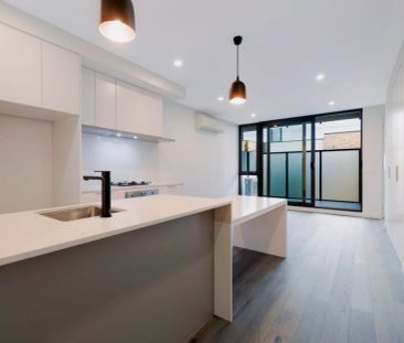 2Bedrooms, 2Bathrooms - Photo 3