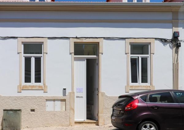 Arrendo estudio rua Antonio Jose de Almeida Coimbra
