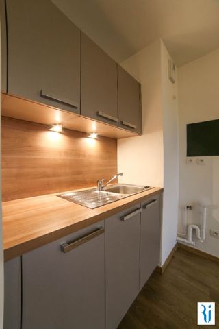 Location Appartement 2 pièces 39m² FRANQUEVILLE ST PIERRE 76520 - Photo 3