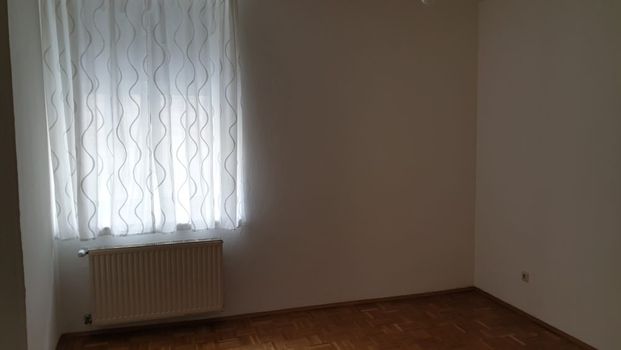 Grabenstraße 38/6-Single oder Pärchenwohnung in Geidorf - Nähe Stadtpark - Photo 1