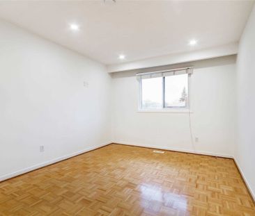 For Lease - 4036 Dunmow Crescent Unit# Upper, Mississauga, Ontario - Photo 4