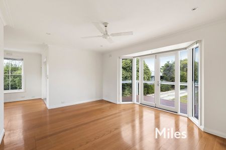 6 Simon Court, Rosanna - Photo 3